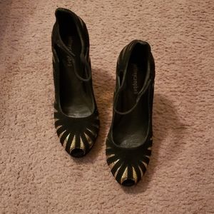 JEFFERY CAMPBELL unique heel